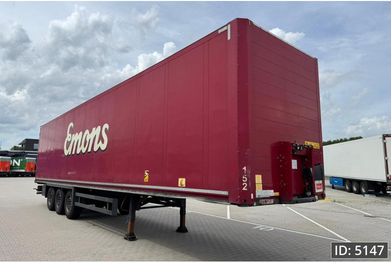 Schmitz Cargobull SCB/S3B / Double Stock / Disk brakes - Semi-remorque fourgon: photos 4 Schmitz Cargobull SCB/S3B / Double Stock / Disk brakes - Semi-remorque fourgon: photos 4
