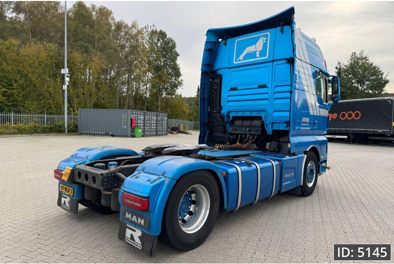 MAN TGX18.560 XXL, Euro 6, / Retarder / Standklima / 2x tank, Intarder - Tracteur routier: photos 3 MAN TGX18.560 XXL, Euro 6, / Retarder / Standklima / 2x tank, Intarder - Tracteur routier: photos 3