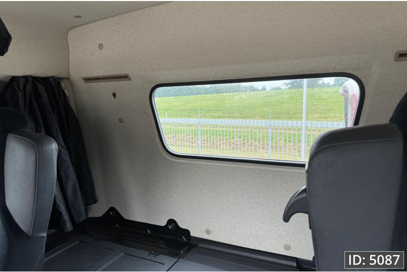 Tracteur routier Mercedes-Benz Actros 1840 StreamSpace, Euro 6, / Retarder / Hydraulics / Flat roof, Intarder: photos 10