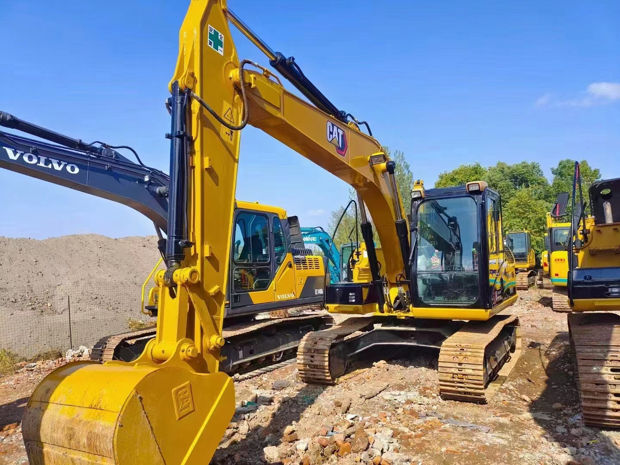 CAT 313D2 Wheel Excavator Click Here for Discount - Pelle sur chenille: photos 1 CAT 313D2 Wheel Excavator Click Here for Discount - Pelle sur chenille: photos 1