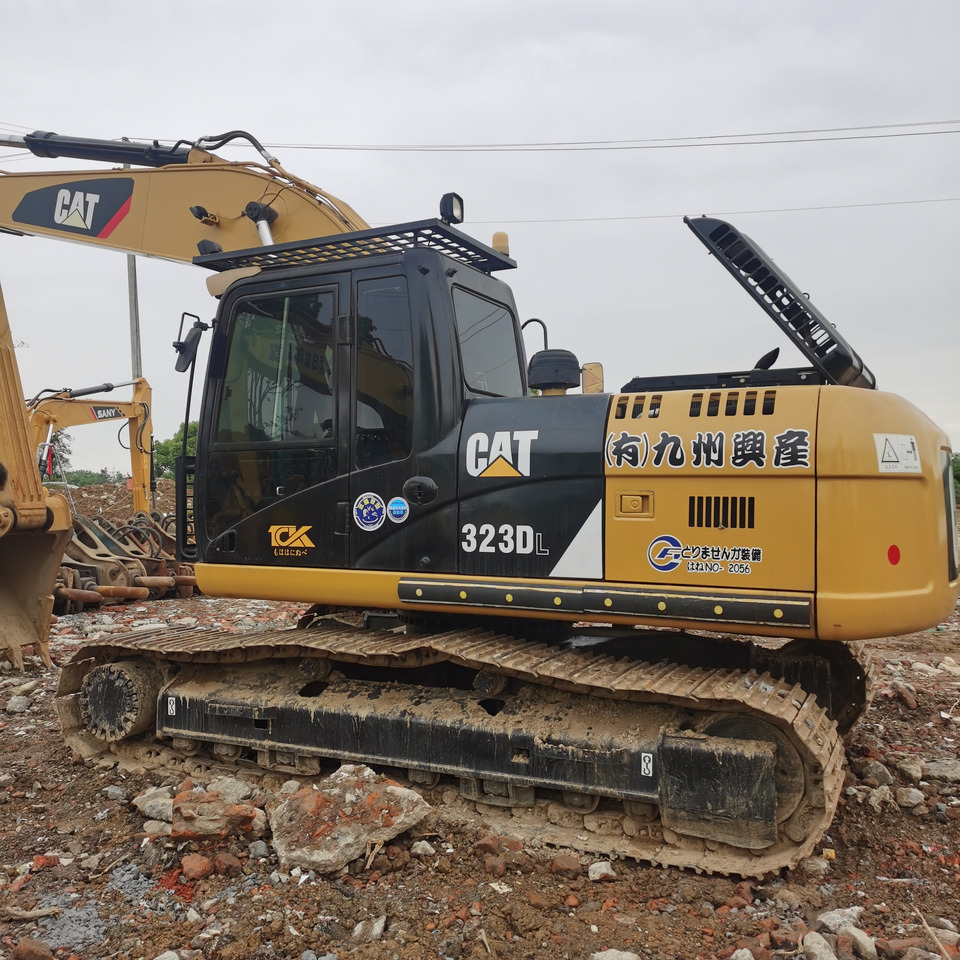 CAT 323DL Excavator Click for Discount - Pelle: photos 2 CAT 323DL Excavator Click for Discount - Pelle: photos 2