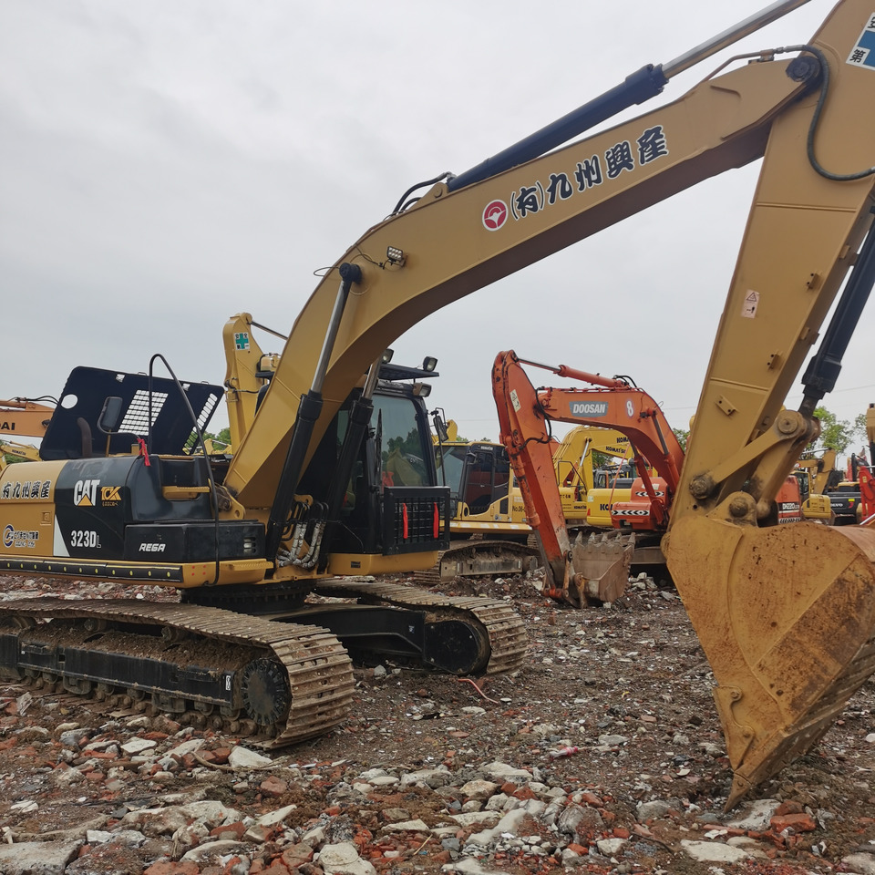 CAT 323DL Excavator Click for Discount - Pelle: photos 1 CAT 323DL Excavator Click for Discount - Pelle: photos 1