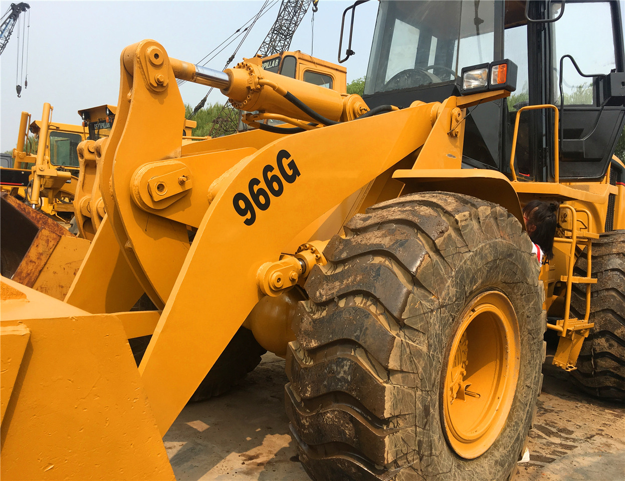 CAT Wheel Loader CAT 966G - Chargeuse sur pneus: photos 4 CAT Wheel Loader CAT 966G - Chargeuse sur pneus: photos 4