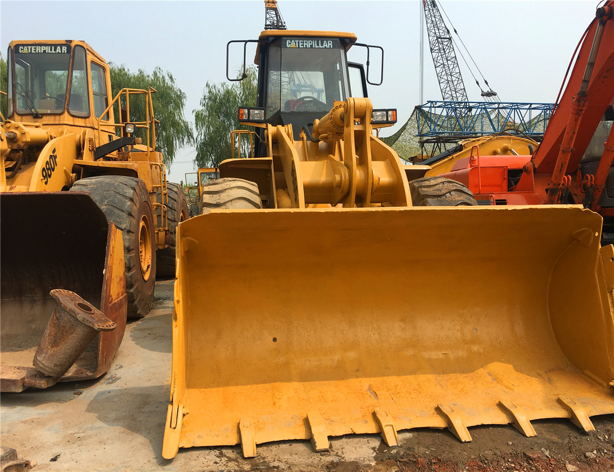 CAT Wheel Loader CAT 966G - Chargeuse sur pneus: photos 1 CAT Wheel Loader CAT 966G - Chargeuse sur pneus: photos 1