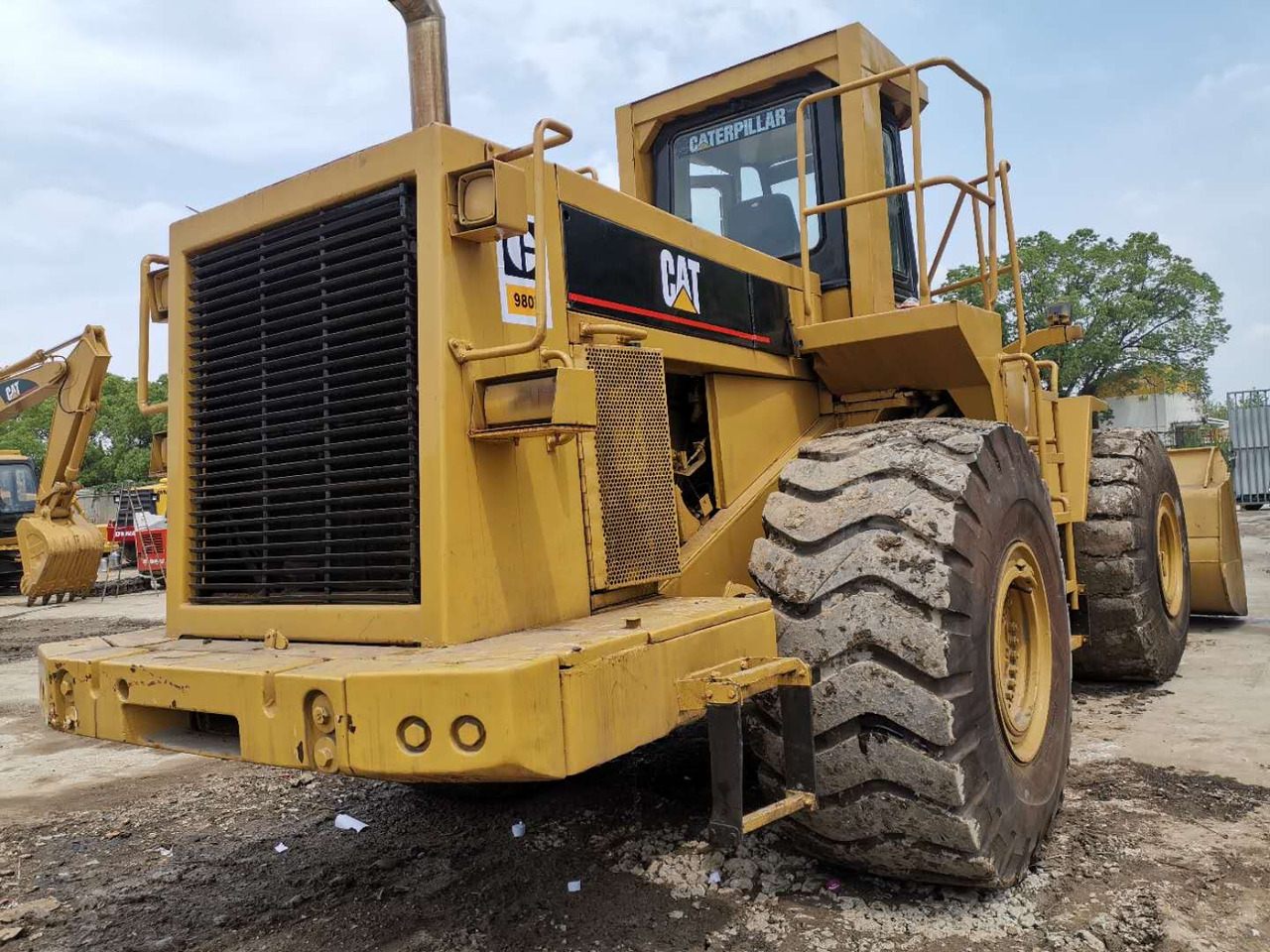 CATERPILLAR Wheel Loader CAT 980F - Chargeuse sur pneus: photos 3 CATERPILLAR Wheel Loader CAT 980F - Chargeuse sur pneus: photos 3