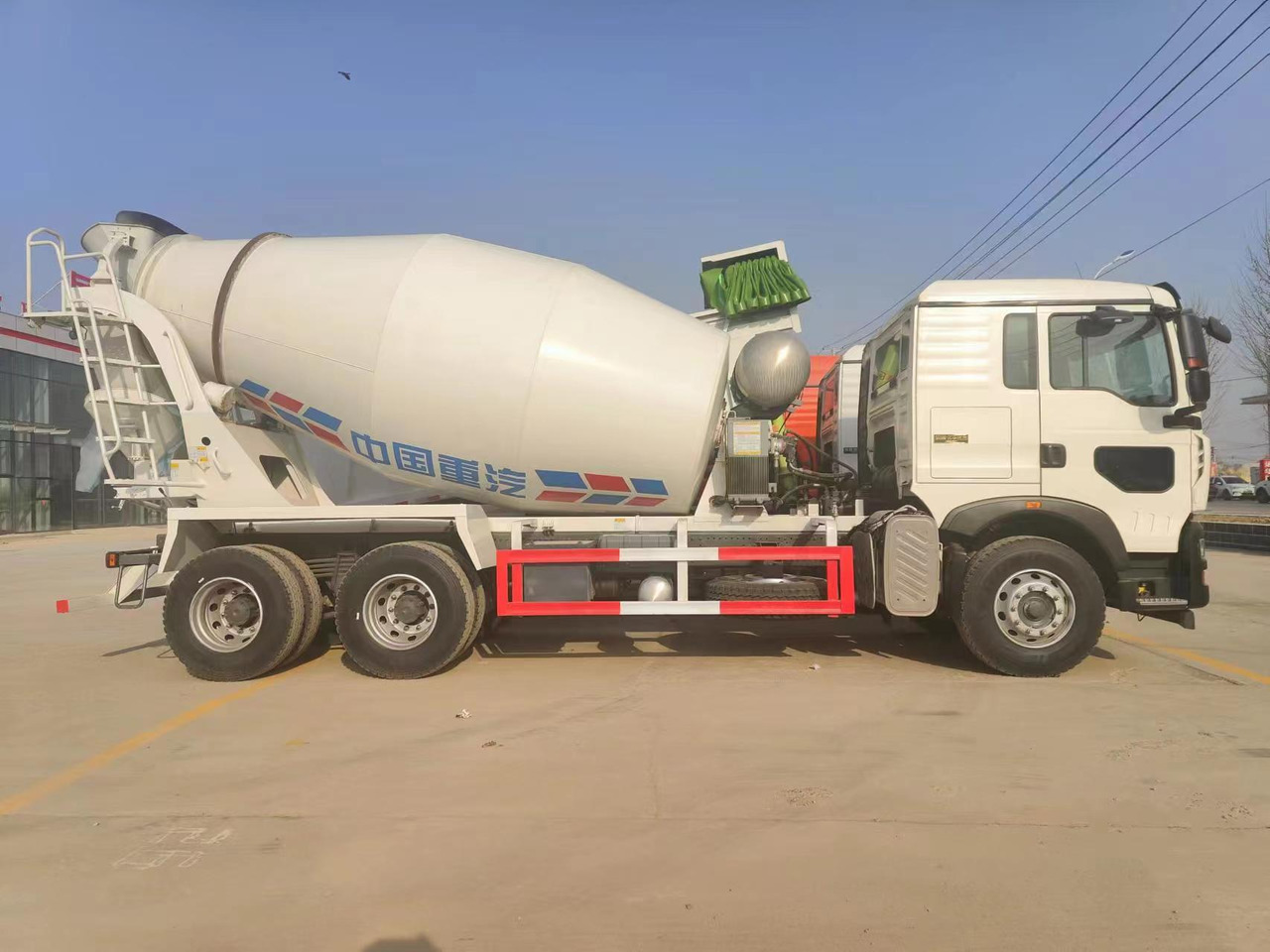 HOWO TX350 Cement Mixer Truck Click Here for Discount - Camion: photos 5 HOWO TX350 Cement Mixer Truck Click Here for Discount - Camion: photos 5