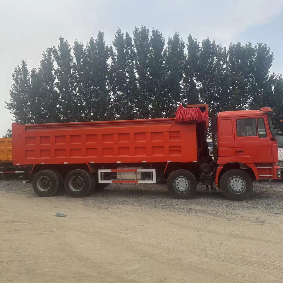 SINOTRUK HOWO Dump Truck 6x4 Click for Discount - Camion: photos 5 SINOTRUK HOWO Dump Truck 6x4 Click for Discount - Camion: photos 5