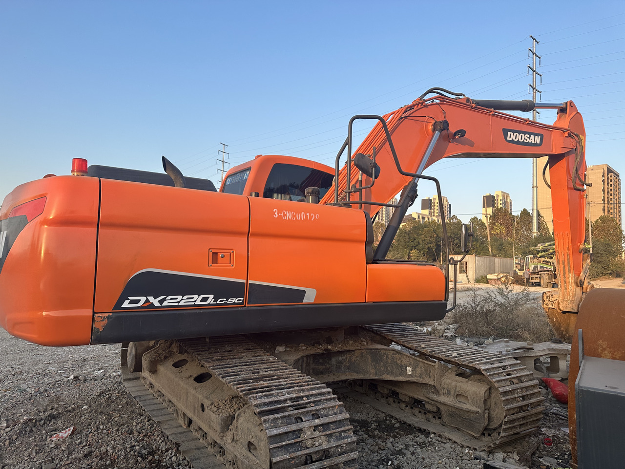 DOOSAN DX220 Crawler Excavator Good Condition - Pelle sur chenille: photos 2 DOOSAN DX220 Crawler Excavator Good Condition - Pelle sur chenille: photos 2