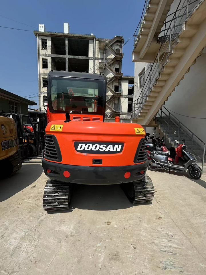 Mini pelle DOOSAN DX60  Mini excavator 6ton: photos 6