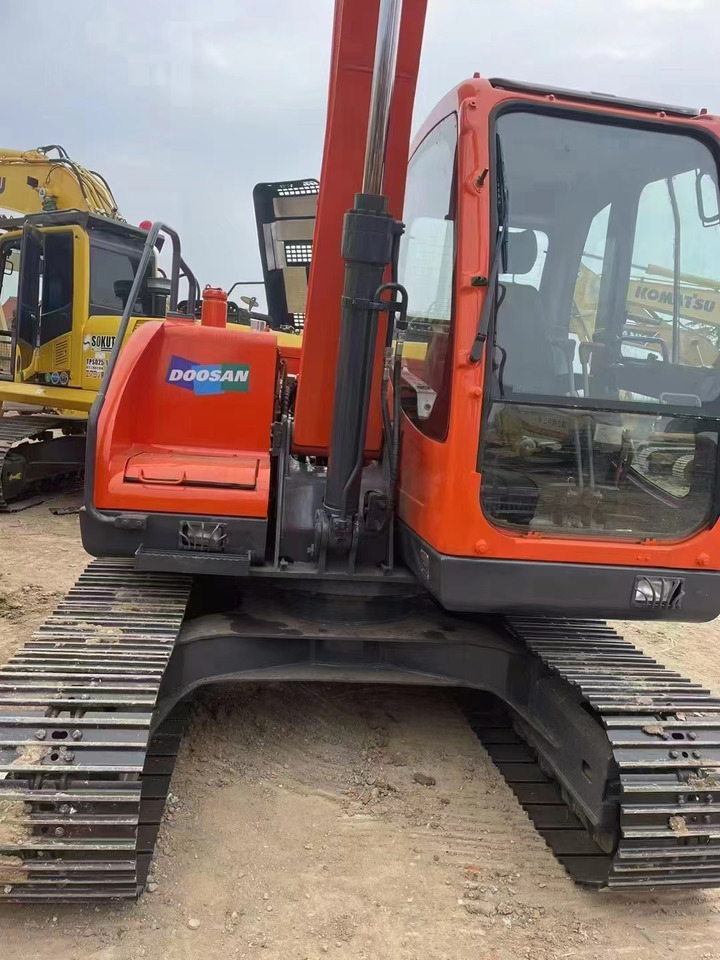 DOOSAN DX80 Mini excavator Excellent condition - Mini pelle: photos 4 DOOSAN DX80 Mini excavator Excellent condition - Mini pelle: photos 4