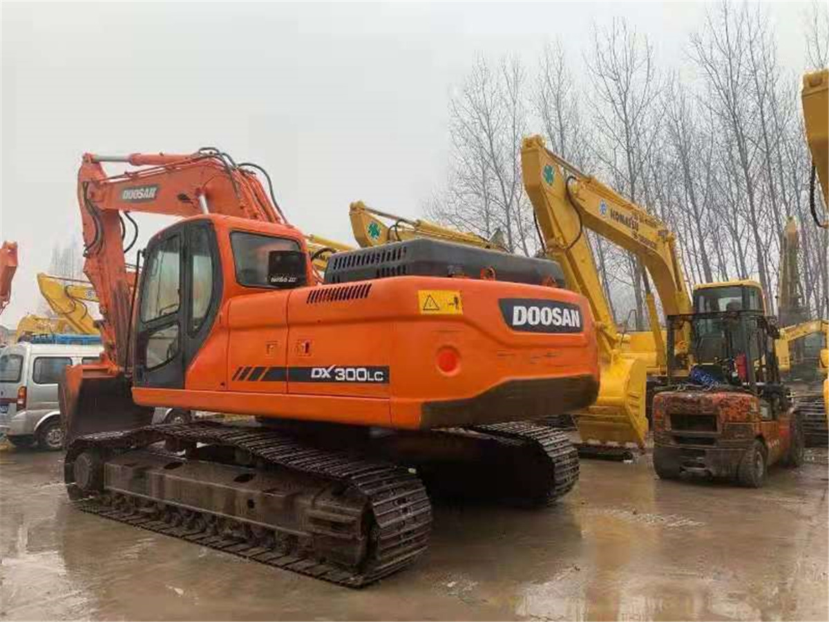 DOOSAN Excavator DX300 Click Here for Discount - Pelle sur chenille: photos 4 DOOSAN Excavator DX300 Click Here for Discount - Pelle sur chenille: photos 4