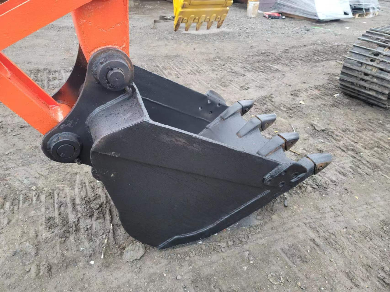 HITACHI EX120-3 - Pelle sur chenille: photos 2 HITACHI EX120-3 - Pelle sur chenille: photos 2