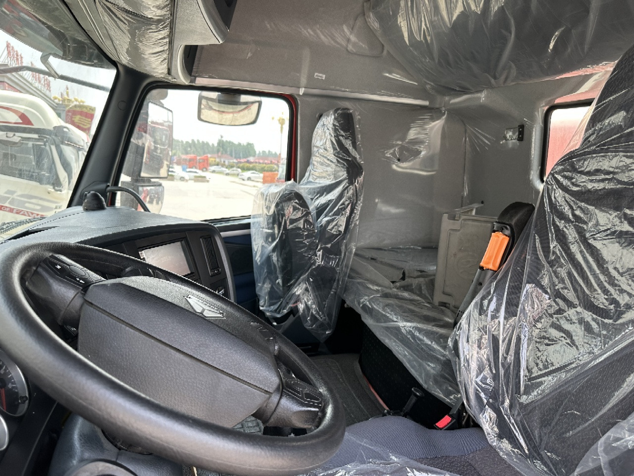 HOWO Truck Unit T7X Click Here for discount - Camion benne: photos 5 HOWO Truck Unit T7X Click Here for discount - Camion benne: photos 5