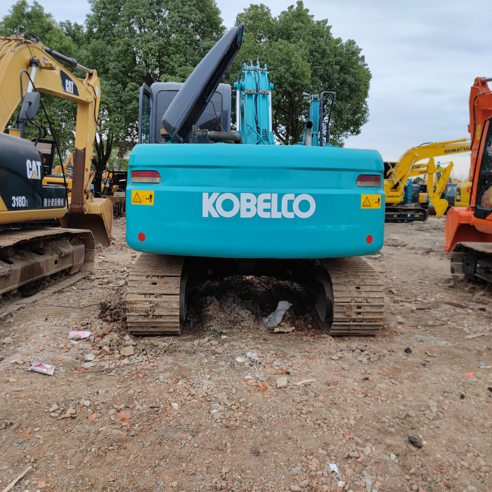 KOBELCO SK140 - Pelle sur chenille: photos 2 KOBELCO SK140 - Pelle sur chenille: photos 2