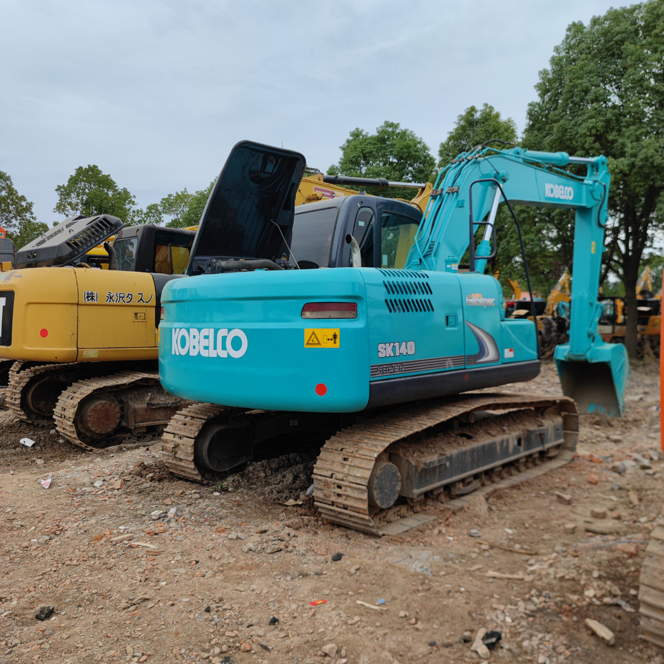 KOBELCO SK140 - Pelle sur chenille: photos 3 KOBELCO SK140 - Pelle sur chenille: photos 3