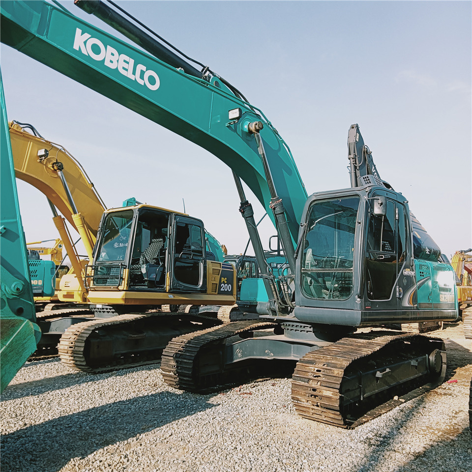 KOBELCO SK200D - Pelle sur chenille: photos 5 KOBELCO SK200D - Pelle sur chenille: photos 5