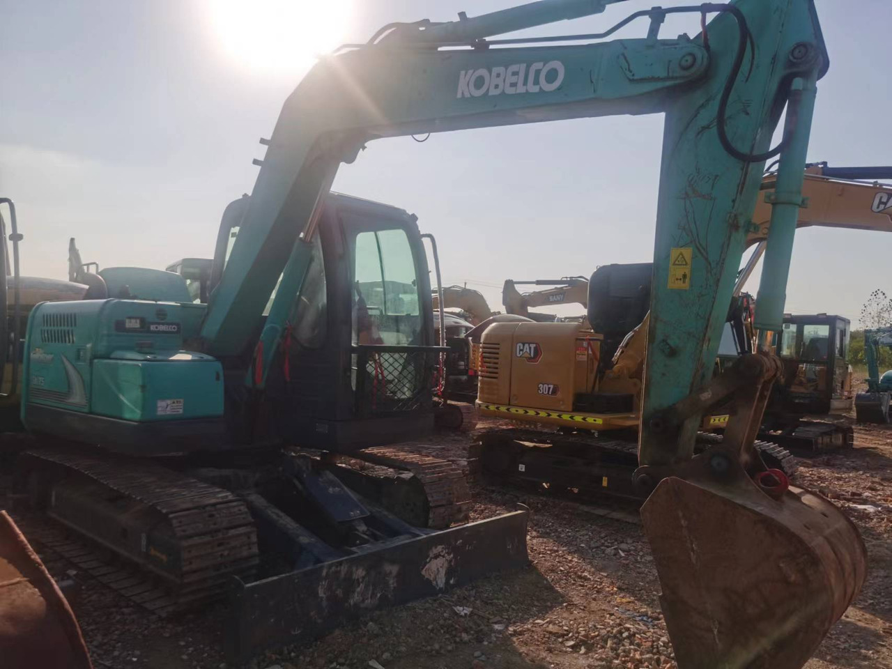 KOBELCO SK75-8 - Pelle sur chenille: photos 4 KOBELCO SK75-8 - Pelle sur chenille: photos 4