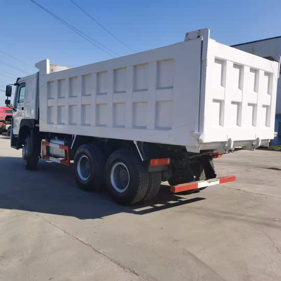 SINOTRUK HOWO 375 6X4 CLICK HERE FOR DISCOUNT - Camion benne: photos 4 SINOTRUK HOWO 375 6X4 CLICK HERE FOR DISCOUNT - Camion benne: photos 4