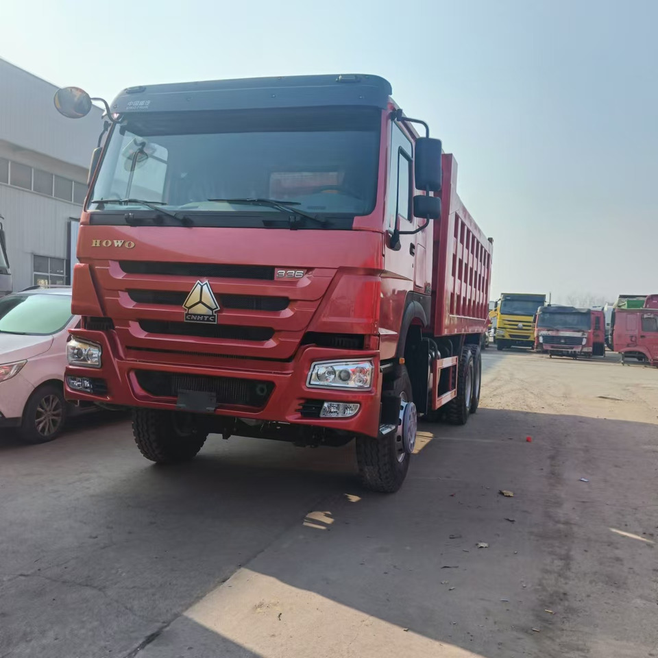 SINOTRUK HOWO 6x4 Dump Truck Click for Discount - Camion benne: photos 5 SINOTRUK HOWO 6x4 Dump Truck Click for Discount - Camion benne: photos 5