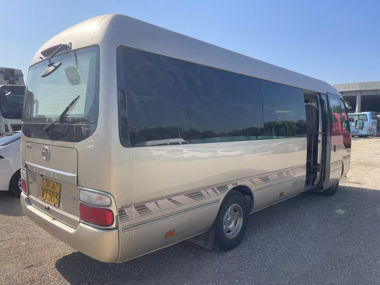 TOYOTA Mini Bus 23 Seats Click Here for Discount - Autocar: photos 3 TOYOTA Mini Bus 23 Seats Click Here for Discount - Autocar: photos 3