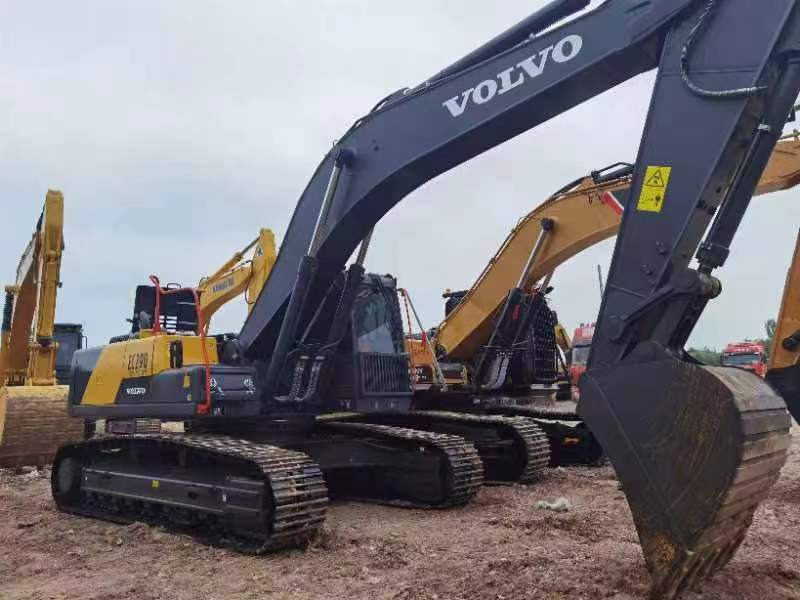 VOLVO Crawler Excavator Click Here for Discount - Pelle sur chenille: photos 2 VOLVO Crawler Excavator Click Here for Discount - Pelle sur chenille: photos 2