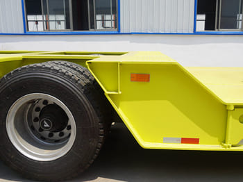 TITAN 60T Detach Lowboy Gooseneck for Sale in Congo - Semi-remorque: photos 5 TITAN 60T Detach Lowboy Gooseneck for Sale in Congo - Semi-remorque: photos 5