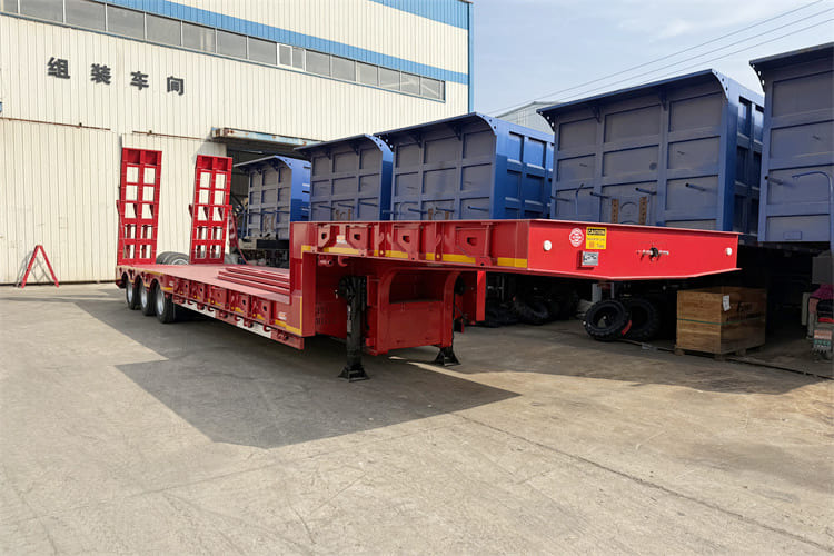 TITAN 100t Lowbed Trailer for Sale in Tanzania - Semi-remorque surbaissé: photos 1 TITAN 100t Lowbed Trailer for Sale in Tanzania - Semi-remorque surbaissé: photos 1