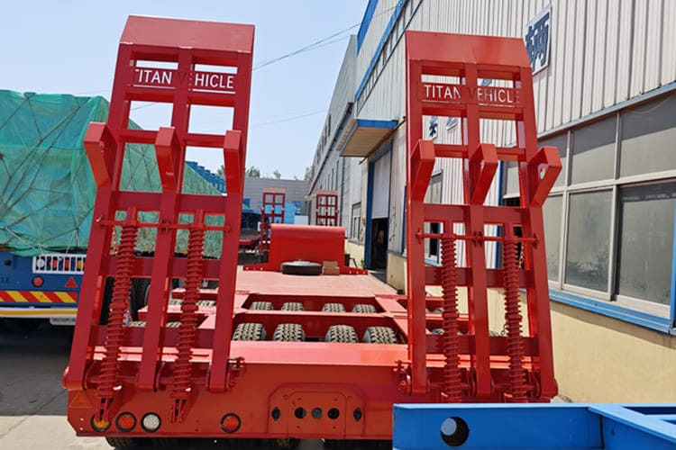 TITAN Lowbed Trailer for Sale in Saudi Arabia - Semi-remorque surbaissé: photos 4 TITAN Lowbed Trailer for Sale in Saudi Arabia - Semi-remorque surbaissé: photos 4