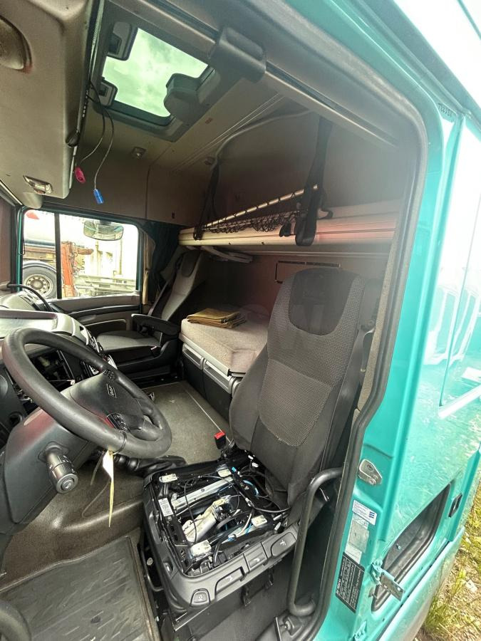 DAF DAF XF105-460 Verte - Cabine pour Camion: photos 5 DAF DAF XF105-460 Verte - Cabine pour Camion: photos 5