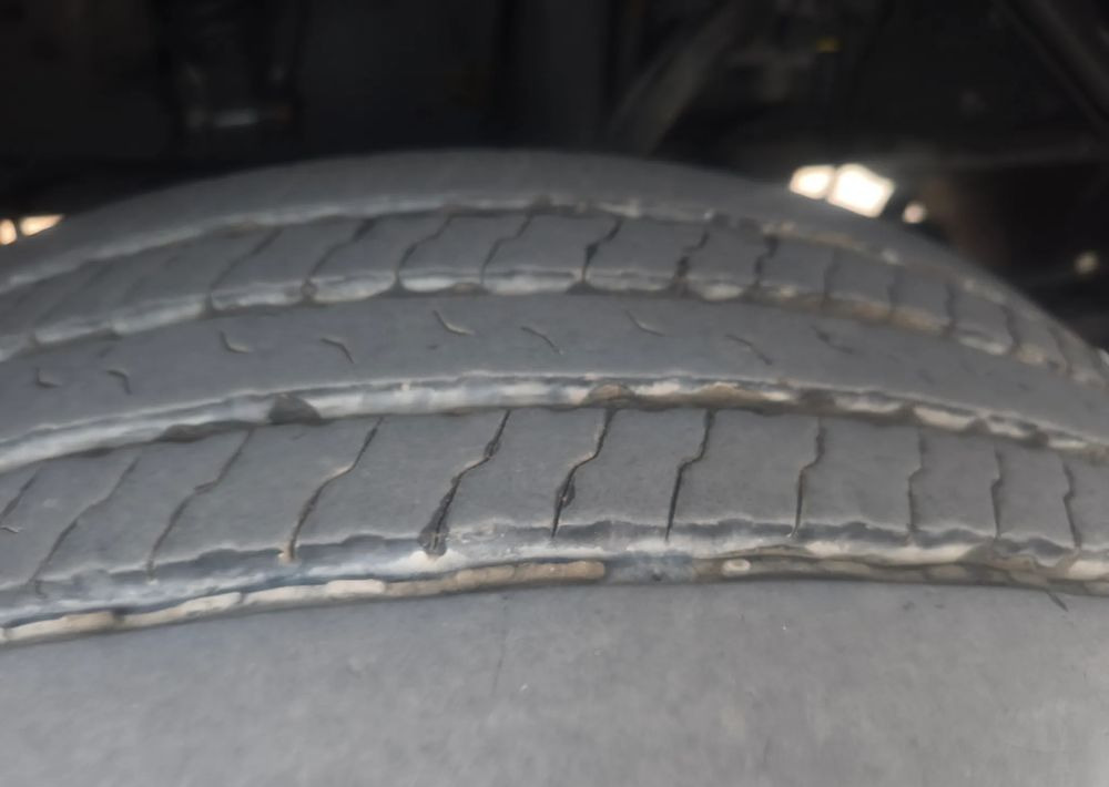 DAF LF 18.320 Kontener 20 palet - Camion fourgon: photos 3 DAF LF 18.320 Kontener 20 palet - Camion fourgon: photos 3