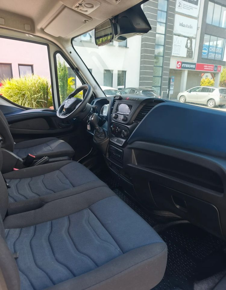 Châssis cabine Iveco DAILY 70C18 rama do zabudowy 6 M obsługa silnika nowy rozrząd: photos 10 Châssis cabine Iveco DAILY 70C18 rama do zabudowy 6 M obsługa silnika nowy rozrząd: photos 10