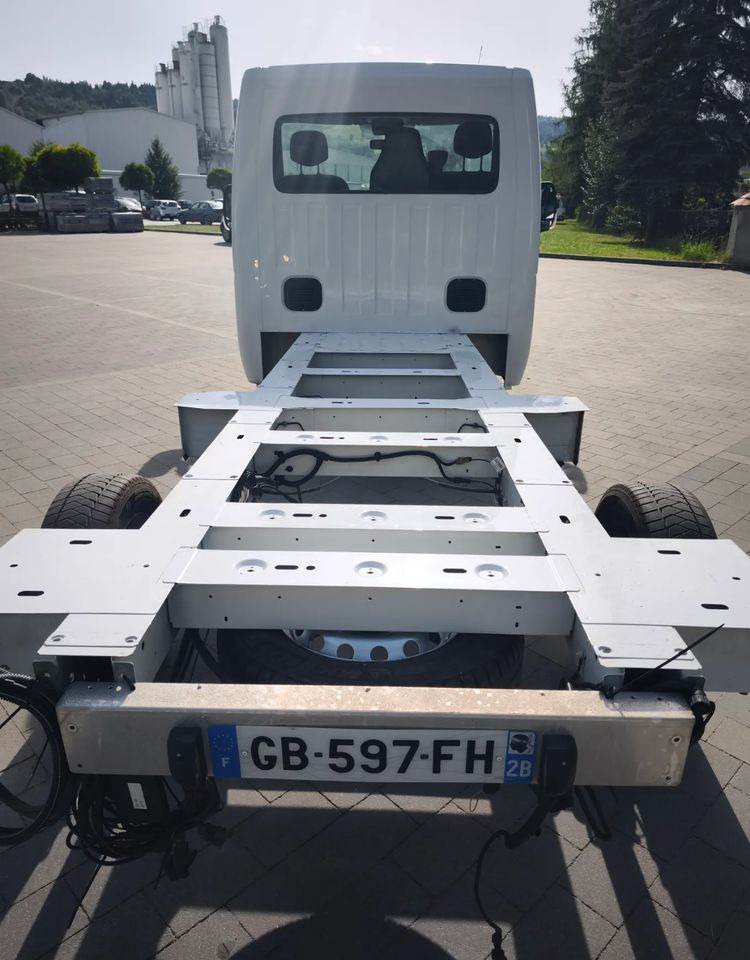 Renault MASTER 2,3 rama do zabudowy po obsłudze gotowy do jazdy - Châssis cabine: photos 5 Renault MASTER 2,3 rama do zabudowy po obsłudze gotowy do jazdy - Châssis cabine: photos 5