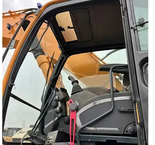 2020 Hyundai R305 - Pelle sur chenille: photos 4 2020 Hyundai R305 - Pelle sur chenille: photos 4