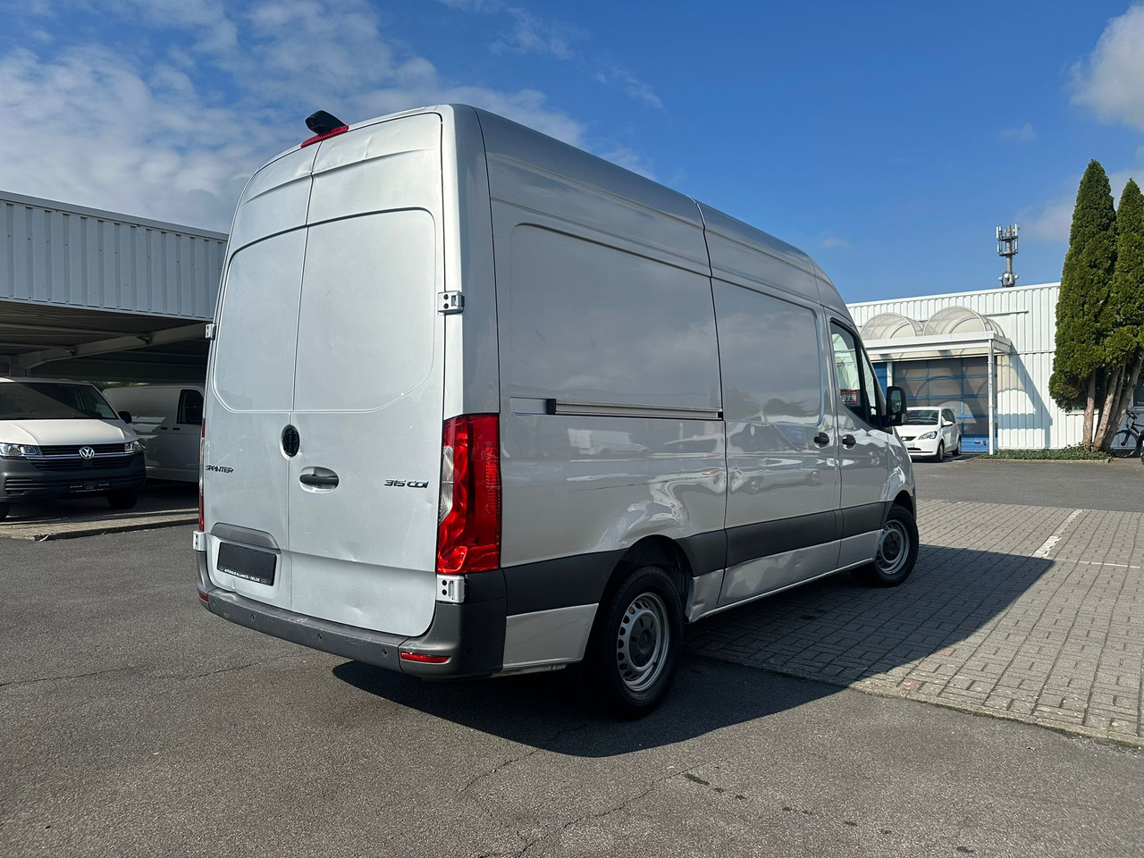 MERCEDES-BENZ Sprinter - Fourgon utilitaire: photos 5 MERCEDES-BENZ Sprinter - Fourgon utilitaire: photos 5