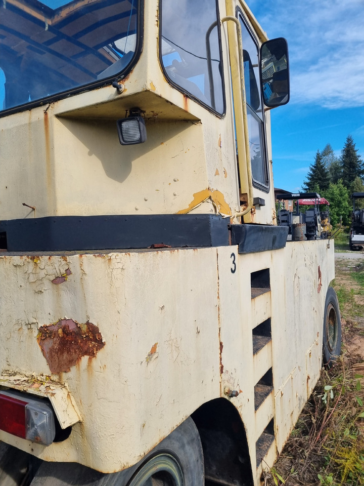 Stavostroj GRW 101 - Compacteur à pneus: photos 5 Stavostroj GRW 101 - Compacteur à pneus: photos 5