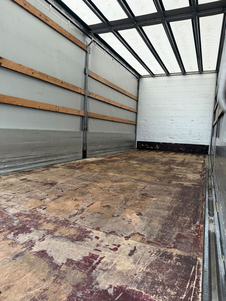 DAF LF 260 2T LBW TÜV neu - Camion à rideaux coulissants: photos 5 DAF LF 260 2T LBW TÜV neu - Camion à rideaux coulissants: photos 5