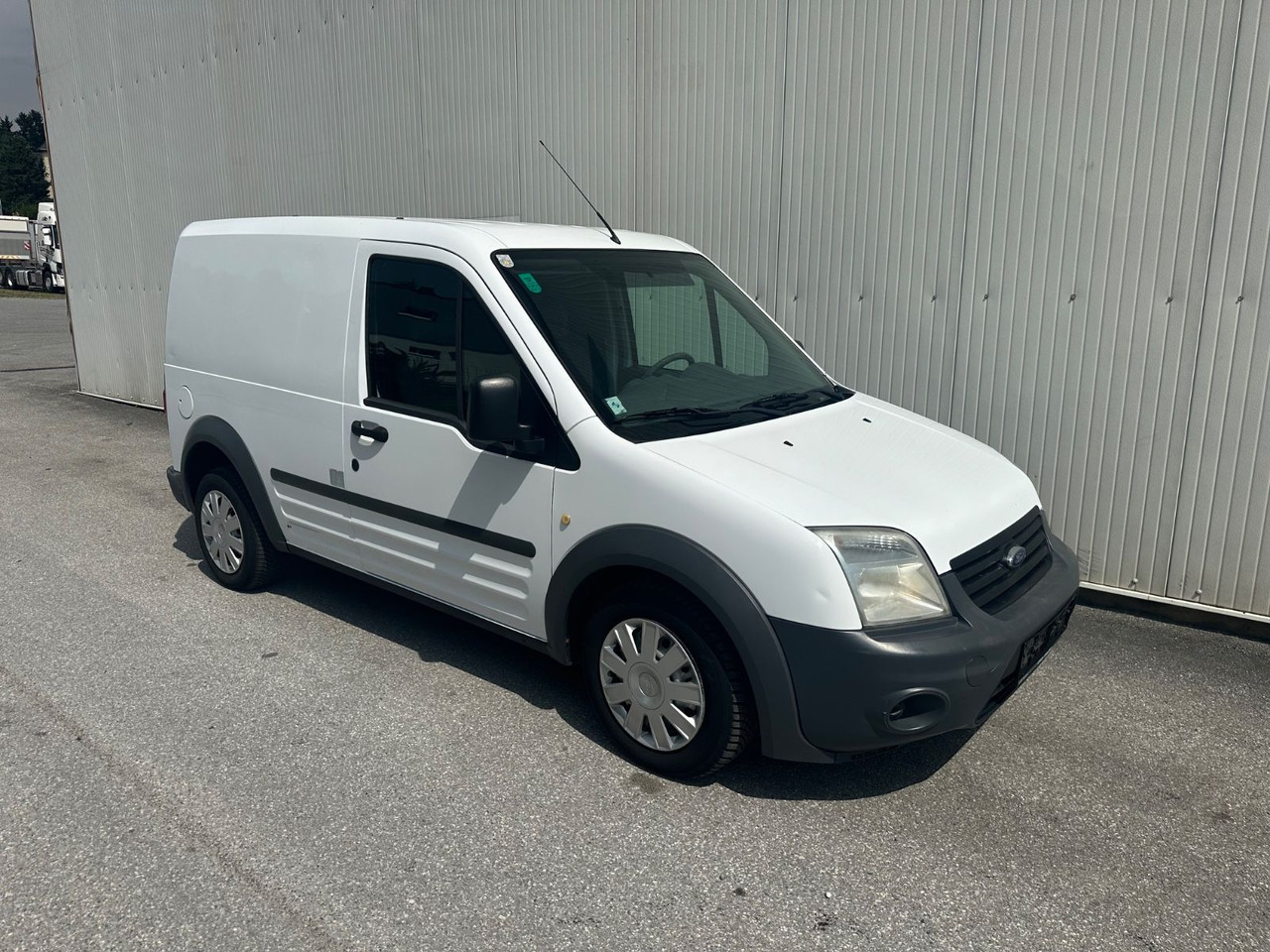 Ford Transit Connect - Fourgon utilitaire: photos 2 Ford Transit Connect - Fourgon utilitaire: photos 2