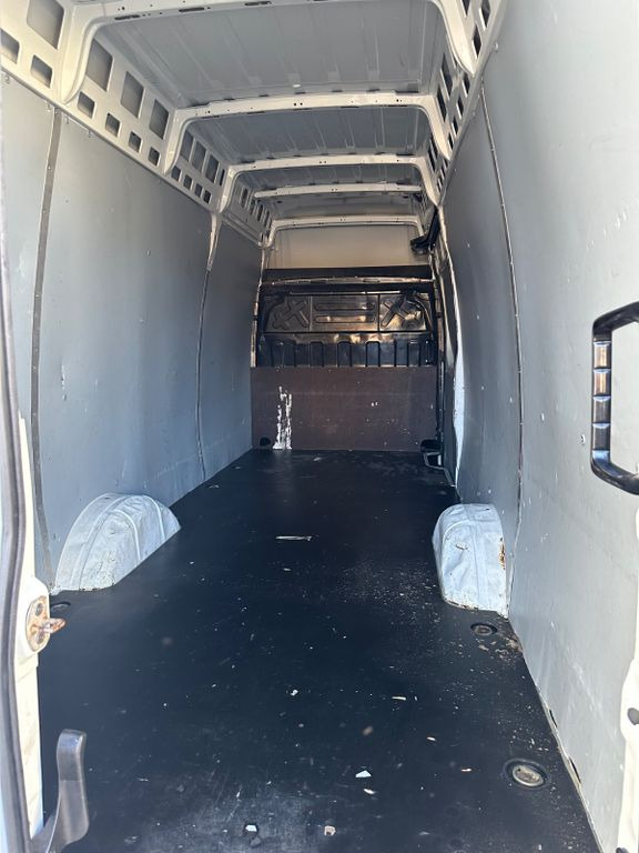 Iveco Daily 35S14 MAXI L4H3 HiMatic Iveco Daily 35S14 MAXI L4H3 HiMatic - Fourgon utilitaire: photos 5 Iveco Daily 35S14 MAXI L4H3 HiMatic Iveco Daily 35S14 MAXI L4H3 HiMatic - Fourgon utilitaire: photos 5