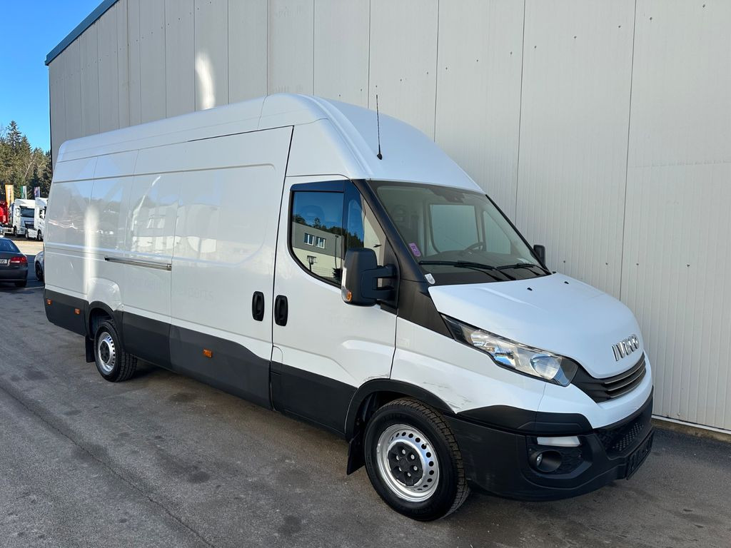 Iveco Daily 35S14 MAXI L4H3 HiMatic Iveco Daily 35S14 MAXI L4H3 HiMatic - Fourgon utilitaire: photos 2 Iveco Daily 35S14 MAXI L4H3 HiMatic Iveco Daily 35S14 MAXI L4H3 HiMatic - Fourgon utilitaire: photos 2