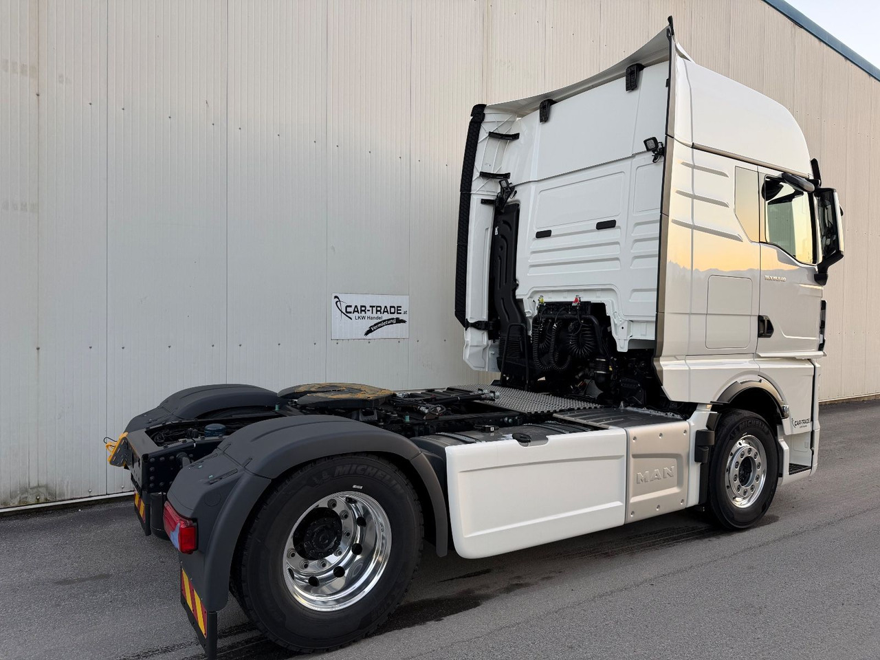 MAN TGX18.540 ALU/LED/2-Hyd - Tracteur routier: photos 3 MAN TGX18.540 ALU/LED/2-Hyd - Tracteur routier: photos 3