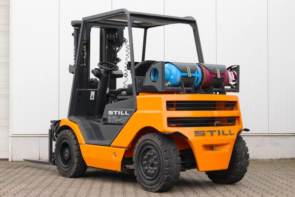STILL R70-40T Gas Triplex 4t Klammergabel - Chariot élévateur à gaz: photos 3 STILL R70-40T Gas Triplex 4t Klammergabel - Chariot élévateur à gaz: photos 3