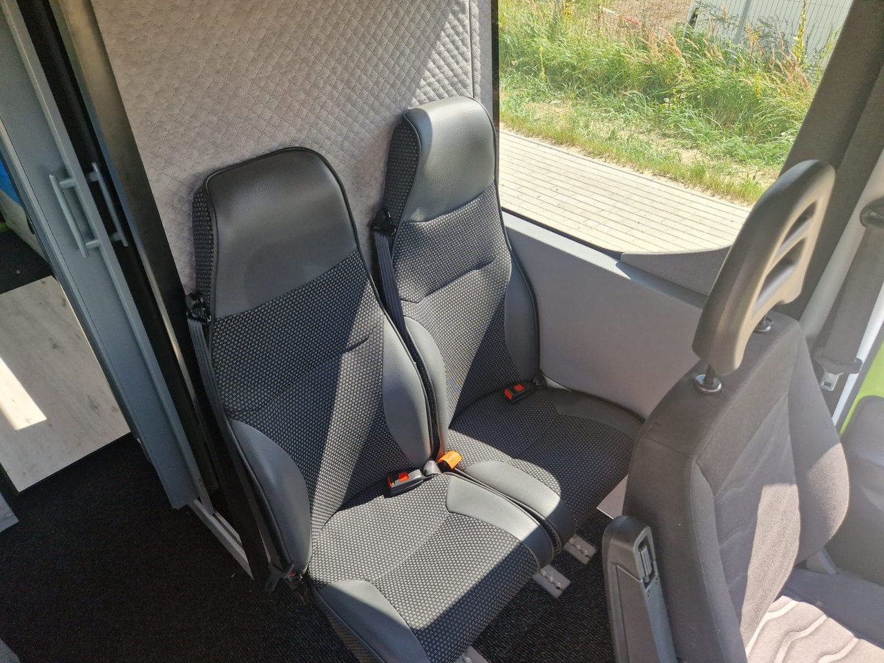 Camping-car intégral IVECO DAILY FORVEDA: photos 14 Camping-car intégral IVECO DAILY FORVEDA: photos 14