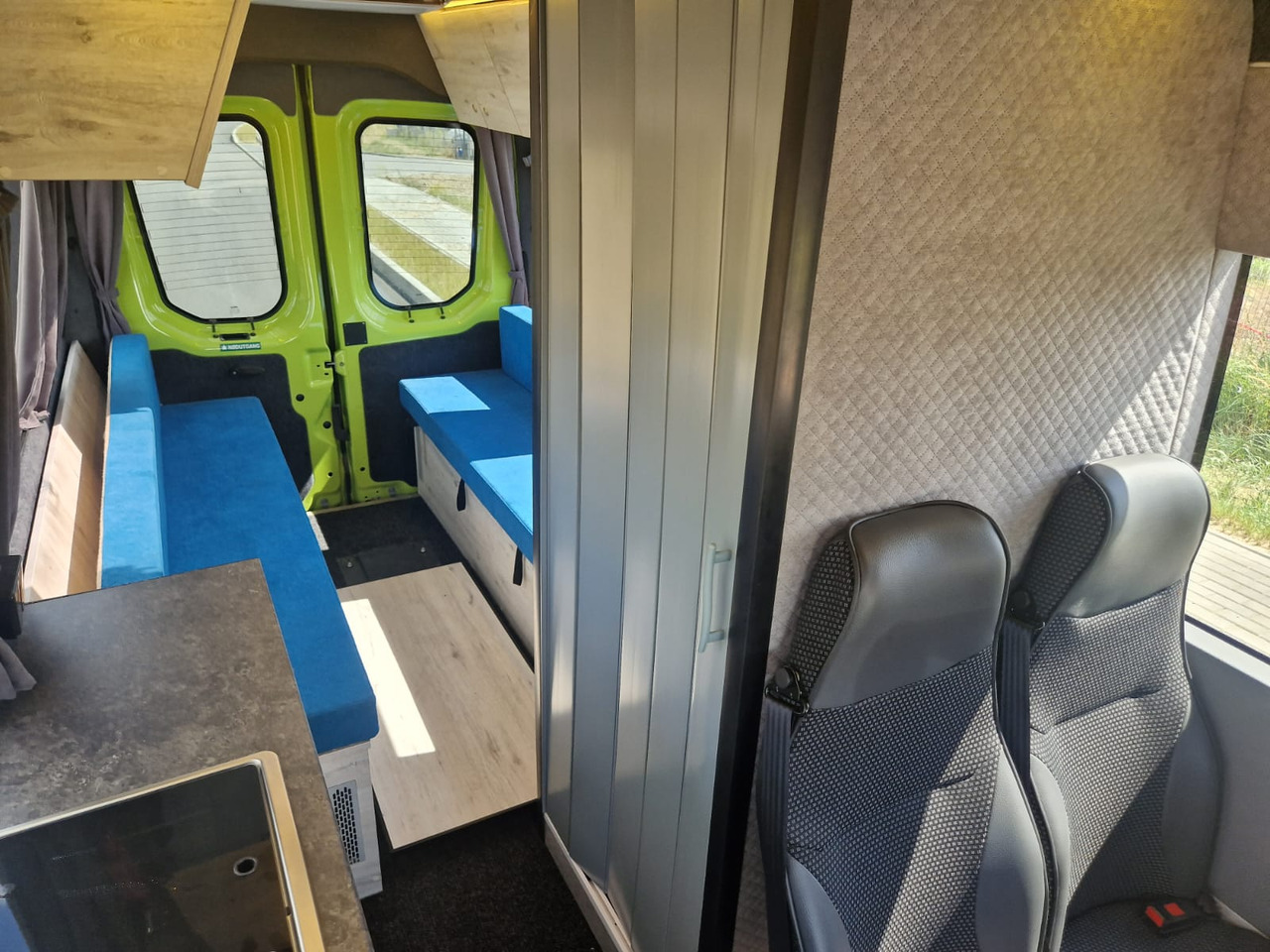 Camping-car intégral IVECO DAILY FORVEDA: photos 43 Camping-car intégral IVECO DAILY FORVEDA: photos 43