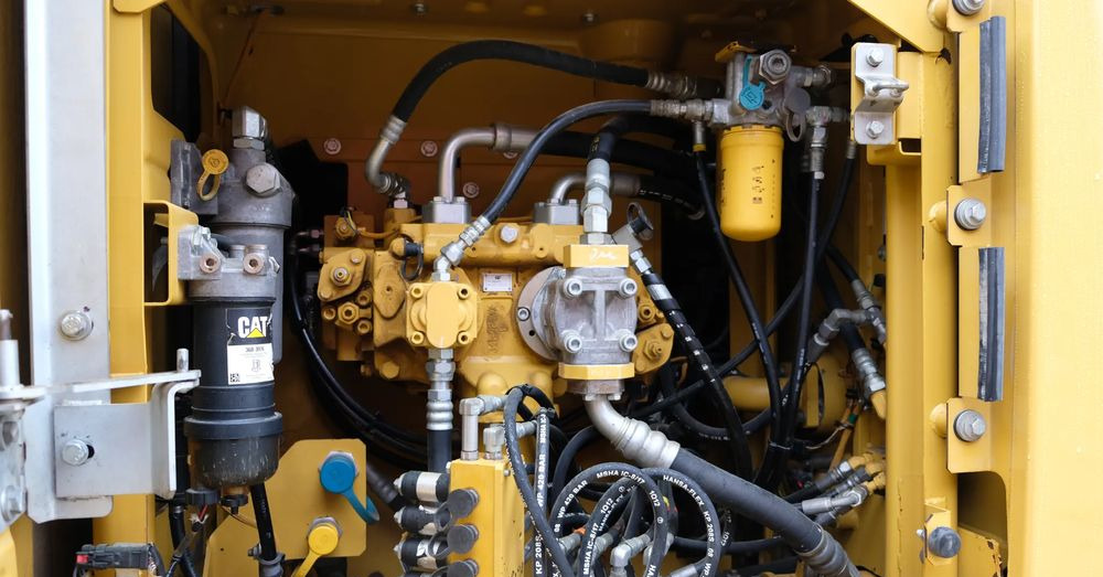 Caterpillar cat 320EL - Pelle sur chenille: photos 4 Caterpillar cat 320EL - Pelle sur chenille: photos 4