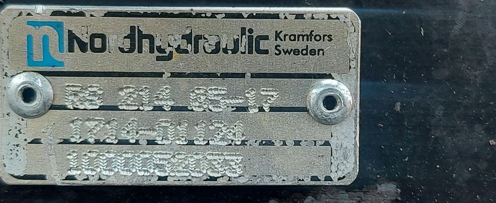 Rozdzielacz główny Kramer 342 - Hydraulique pour Engins de chantier: photos 4 Rozdzielacz główny Kramer 342 - Hydraulique pour Engins de chantier: photos 4