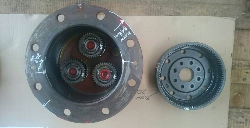 ZF APR 725 zwolnica koła - Moteur de translation pour Engins de chantier: photos 1 ZF APR 725 zwolnica koła - Moteur de translation pour Engins de chantier: photos 1