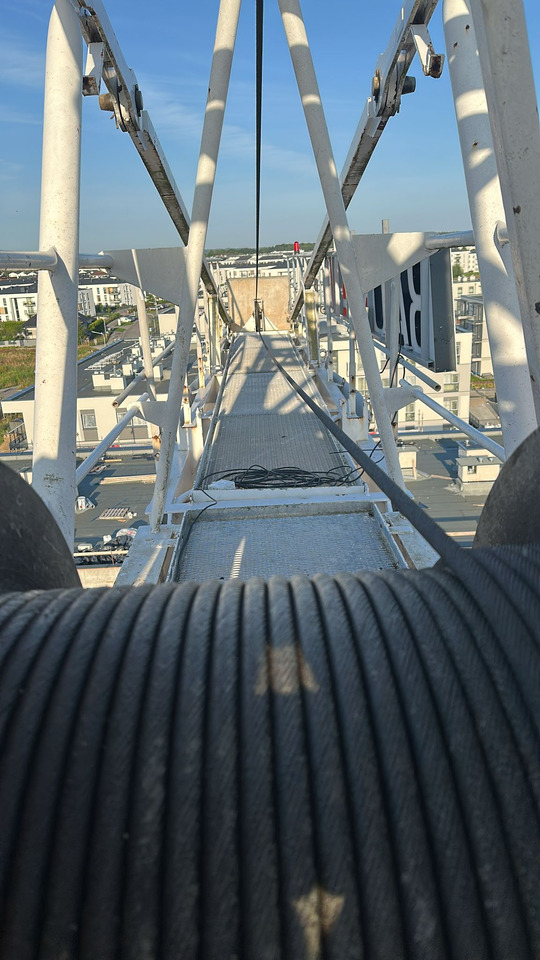 Liebherr 130 EC-B6 FR.Tronic - Grue à tour: photos 3 Liebherr 130 EC-B6 FR.Tronic - Grue à tour: photos 3