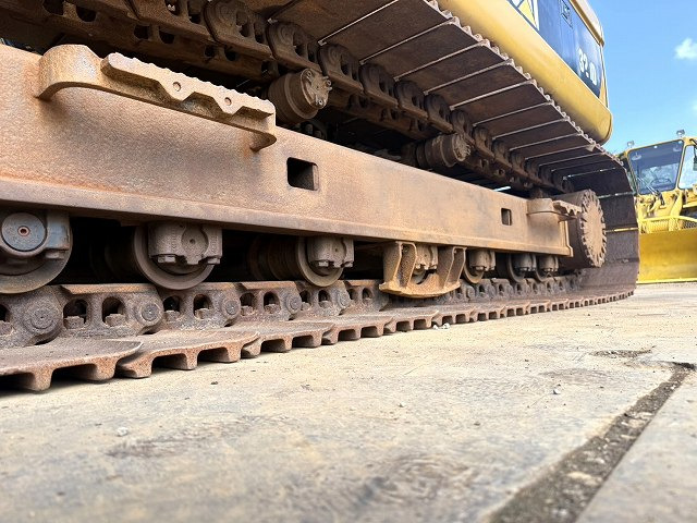 Pelle sur chenille CAT 320D-E: photos 20