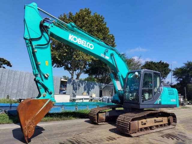 KOBELCO SK200-10 - Pelle sur chenille: photos 1 KOBELCO SK200-10 - Pelle sur chenille: photos 1