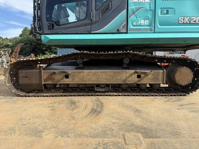 Pelle sur chenille KOBELCO SK200-9: photos 14